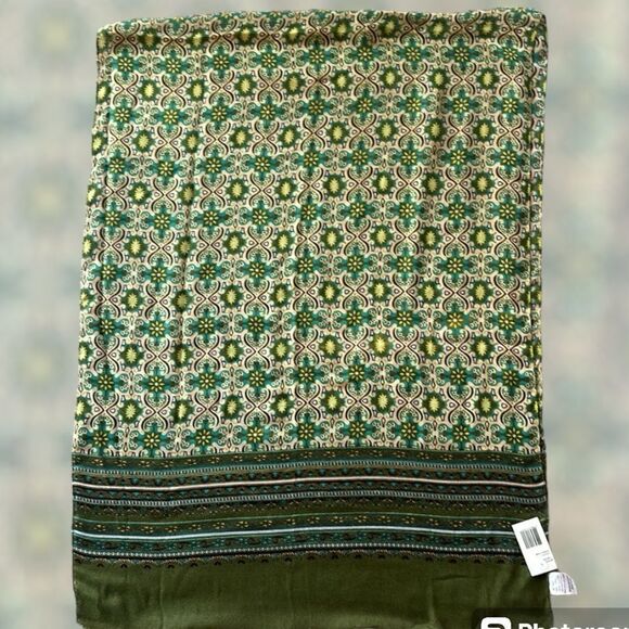 Anthropologie x Vismaya Green Patterned Bohemian Scarf Wrap! - Picture 14 of 15
